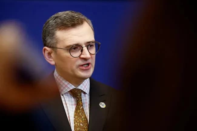 Кулеба Россия қачон музокараларда иштирок этиши мумкинлиги ҳақида гапирди