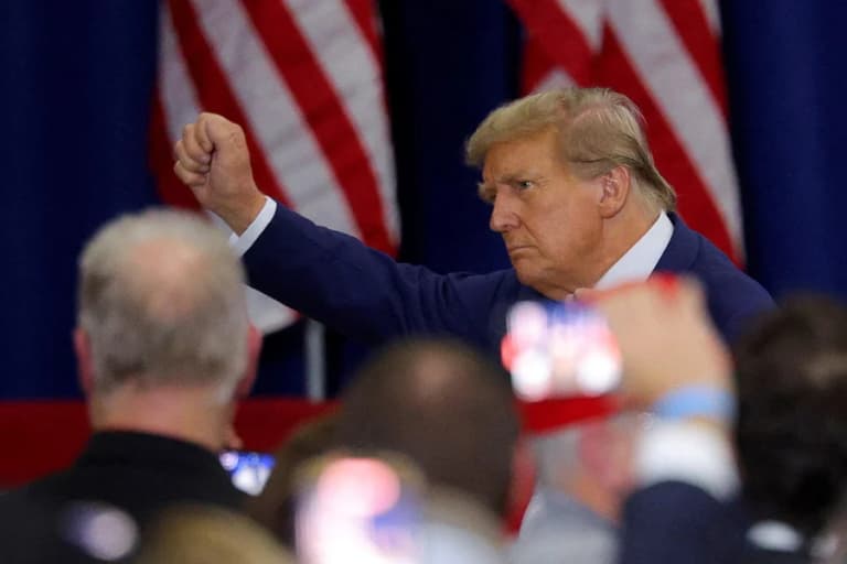 Reuters: Трамп Киевни Москва билан музокараларга мажбурлаш режасига эга