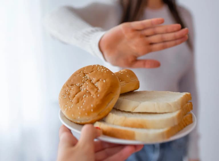 Diyetisyen ekmek yemeden kısa sürede nasıl zayıflanabileceğini anlattı