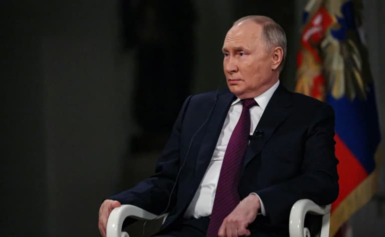 Кремл: Путин Украинадаги вазиятни ҳал қилиш бўйича мулоқотга очиқ