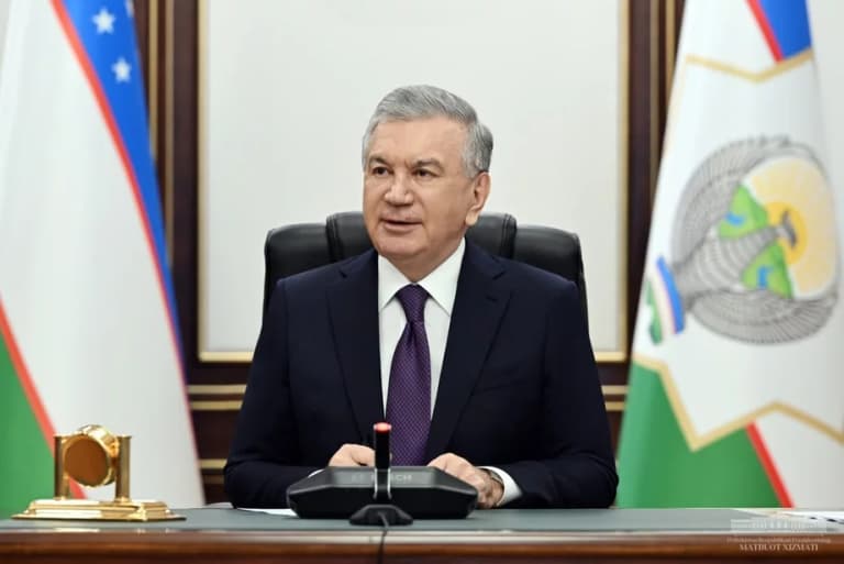 Президент Шавкат Мирзиёев танқидий руҳда йиғилиш ўтказди