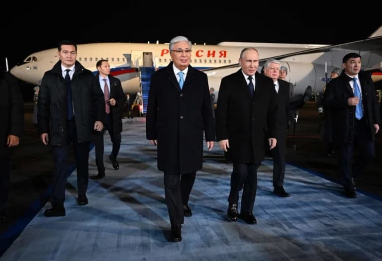 Путин давлат ташрифи билан Қозоғистонга борди