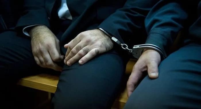 Навоий ва Тошкент вилоятида ҳоким ёрдамчилари қўлга олинди