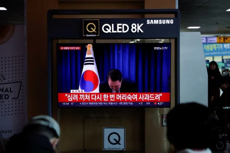 Жанубий Корея президенти корейс халқидан узр сўради