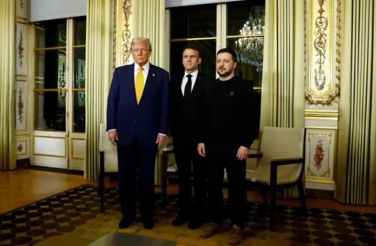 Зеленский Парижда Трамп ва Макрон билан учрашди