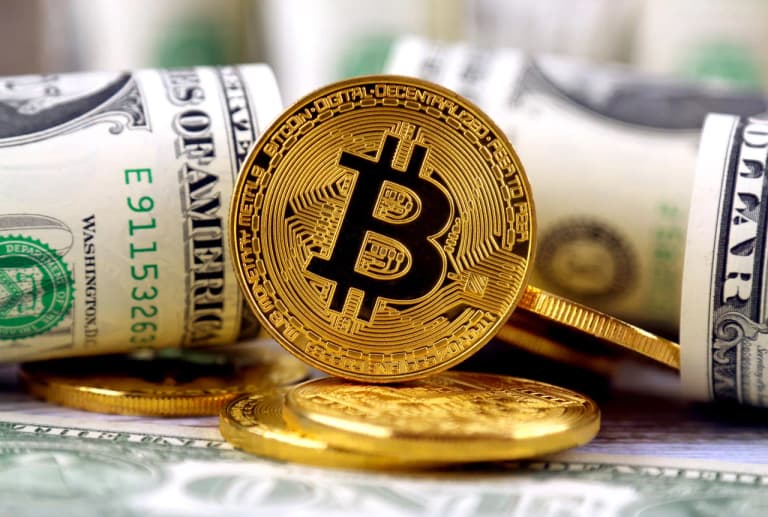Биткоин нархи тарихда илк бор 100 минг доллардан ошиб кетди
