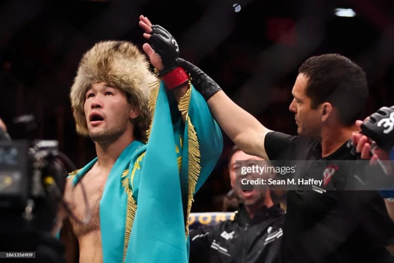 UFC 310. Шавкат Раҳмонов ирландиялик рақибини мағлубиятга учратди