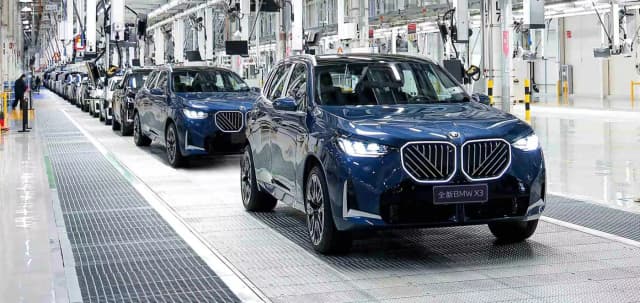 Новый BMW X3 начали выпускать в Китае: такой машины не будет в Европе и США