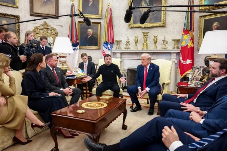 Зеленский Трамп билан музокараларни қайта бошлашга тайёрлигини билдирди