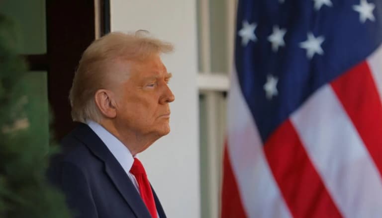 Трамп Россия сулҳга эришишни чўзаётгани ҳақида гапирди