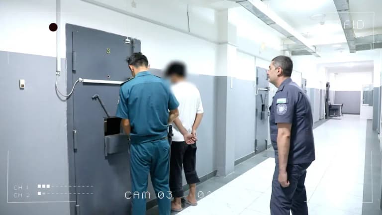 Mezuniyet partisi için para çalan 4 okul çocuğu Angren'de yakalandı