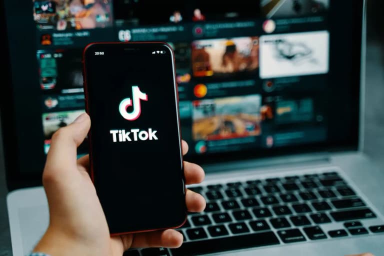 TikTok защищает сон молодых людей с помощью вечернего успокаивающего режима