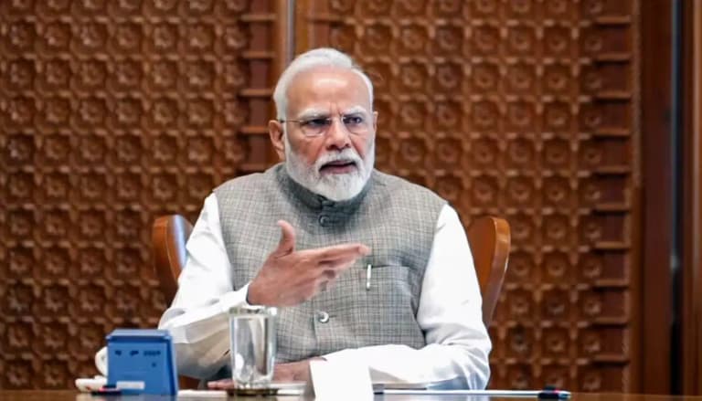 Modi Pakistan'ı uyardı: "Bir sonraki terör saldırısına güçlü bir yanıt verilecek"