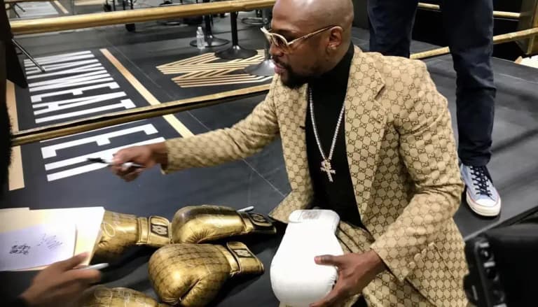 Is Floyd Mayweather bankrupt? The boxing legend denied the journalist's report
