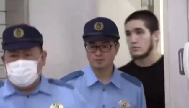 A group of Uzbeks who committed hooliganism in Tokyo was arrested (video)