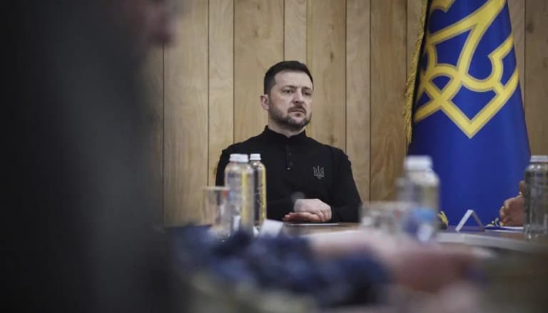 Zelenskiy, Putin ile müzakereler için Türkiye’ye gidiyor: “Putin İstanbul’a uçarsa, biz de uçarız.”