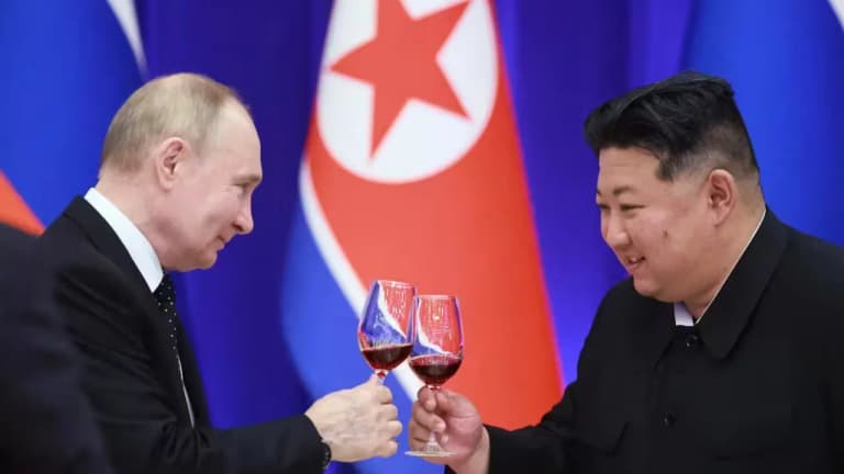 Россия ва Шимолий Корея: сирли қурол савдоси қандай кечмоқда?