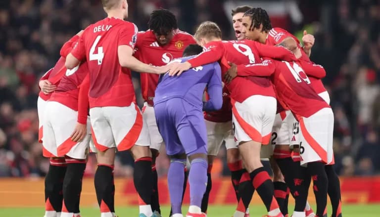 "Manchester United"da devrim: Takımın yıldızları ayrılıyor!
