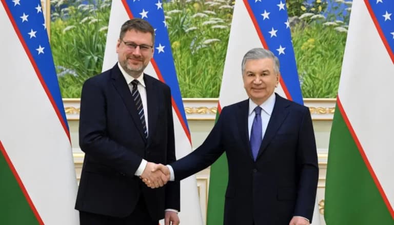 Cumhurbaşkanı, AB temsilcisini ve Gazprom Neft başkanını kabul etti