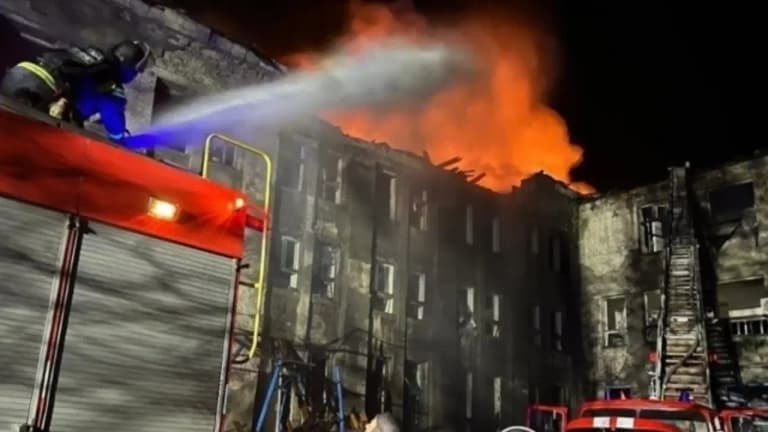 Kiev'e amansız saldırı: Füzeler, İHA'lar ve şiddetli çatışmalar