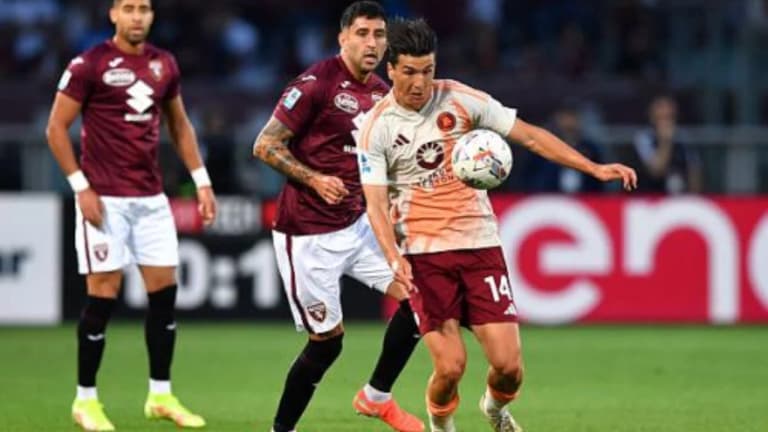 What were Eldor Shomurodov's performances in the match against Torino?