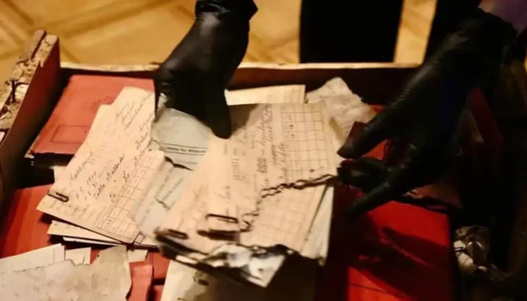 Arjantin Yüksek Mahkemesi binasında gizli Nazi propaganda materyalleri bulundu