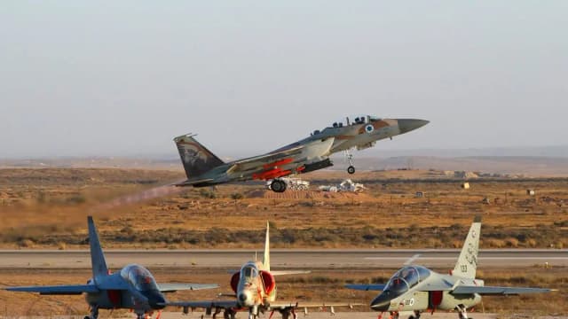 Israel launched air strikes on the Syrian capital: Netanyahu sent a serious signal to Damascus