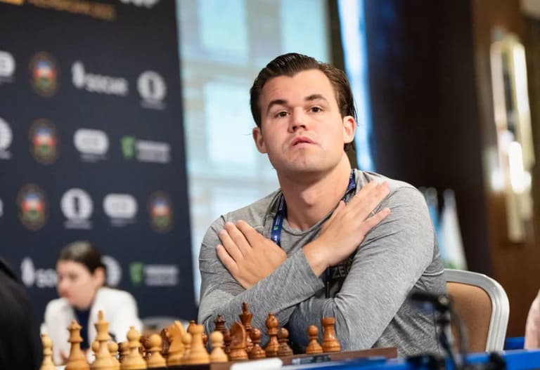Magnus Carlsen, satrançta yeni bir boyut!