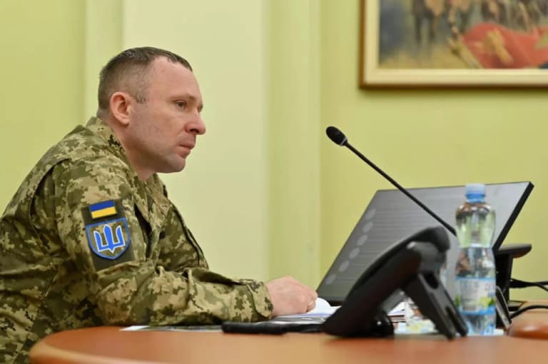Ukraina armiyasida iste’fo: general fojia uchun mas’uliyatni tan oldi