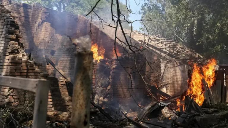 Russia bombs Ukraine: devastating strikes hit Odesa and Pavlohrad