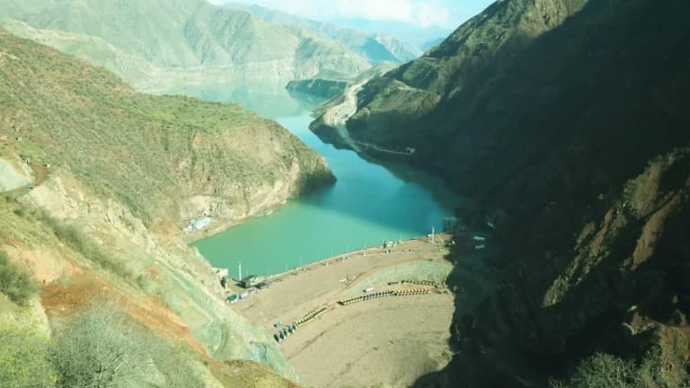 Uzbekistan to import electricity from Rogun hydropower plant