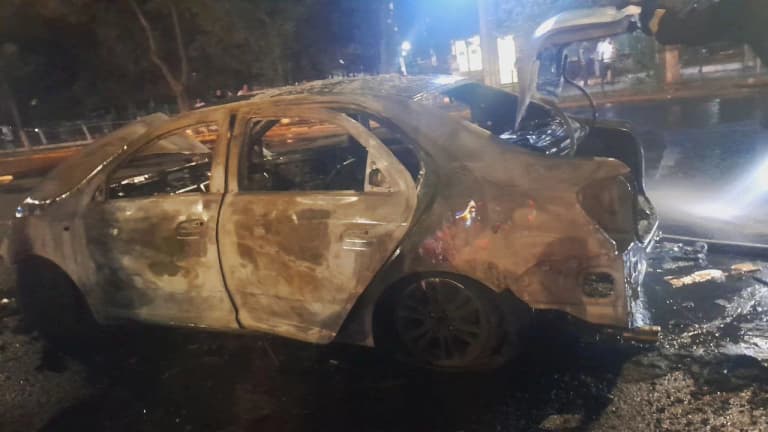 Car fire in Chilanzor injures 4 people