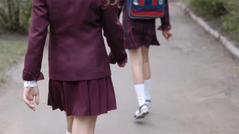 Skirt Ban in British Schools: Parents Displeased