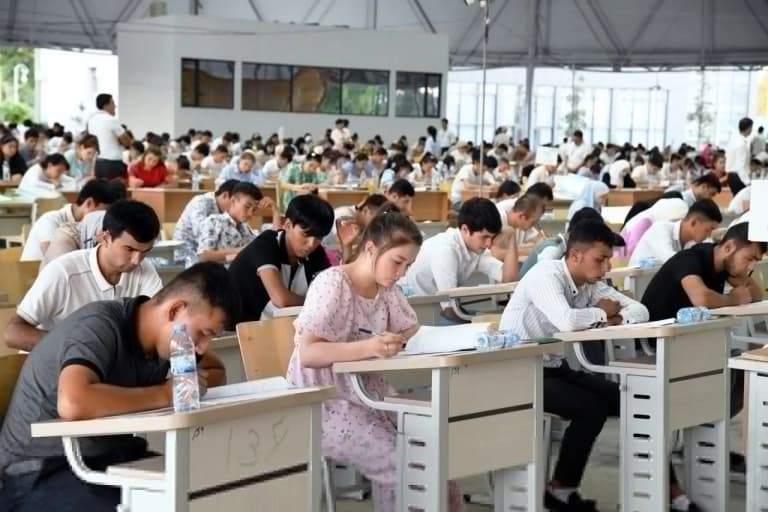 Admission plan for bachelor's and master's students approved by presidential decree