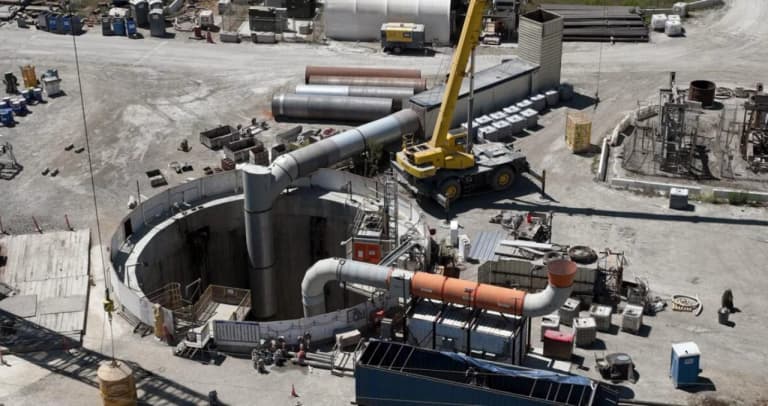 Tunnel Collapses in Los Angeles, 15 Workers Missing