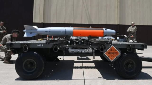 Ядровий хавф: АҚШ B61-12 бомбаларини Буюк Британияга жойлаштирди