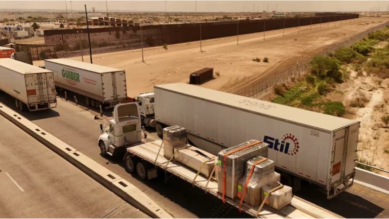 Trump threatens 30% tariffs on the EU and Mexico