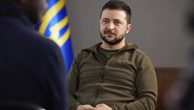 Zelenskiy Moskvaga bormasligini bildirib, Putinni Kiyevga chaqirdi