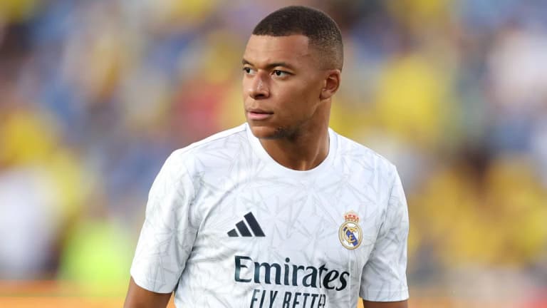 Mbappe, Başakşehir’in paylaşımını beğendi: Şomurodov ismi yeniden gündemde (video)
