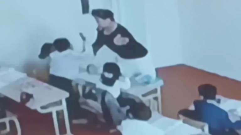 Samarqandda maktab kotibasi o‘quvchini kaltaklagani fosh etildi