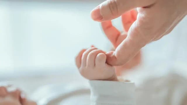 Қозоғистонда 14 ёшли 9-синф ўқувчисининг она бўлгани аниқланди