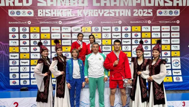 Өзбекстан самбошылары әлем чемпионатында 10 медальмен оралды