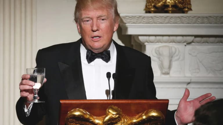 Трамп өмірінде бір тамшы да алкогольдің дәмін татпағанын айтады