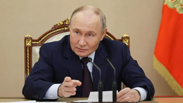 Путин: Трамп таклиф қилган янги режа тинчликка асос бўлиши мумкин