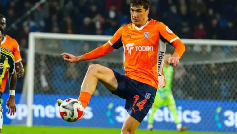 Başakşehir, Fenerbahçe ile evinde berabere kaldı (video)