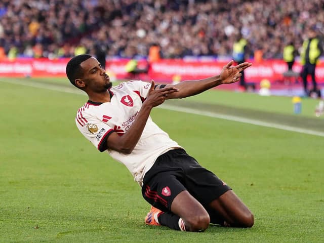 Liverpul Isak o‘rniga Semenyoni sotib olmoqchi