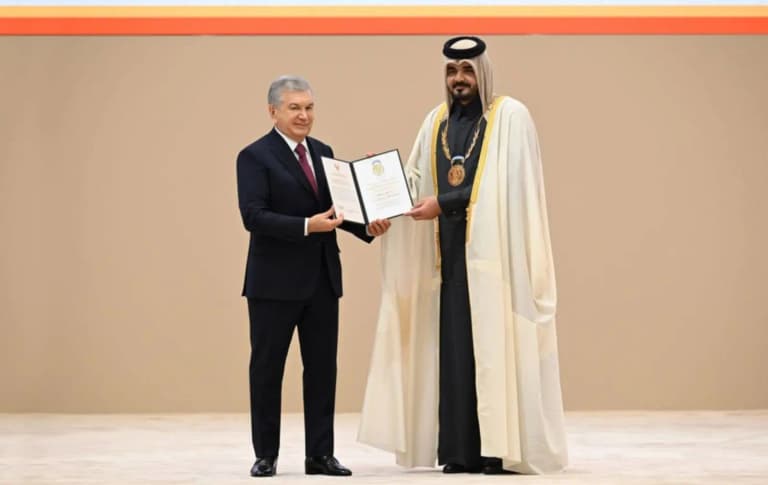 Asya Olimpiyat Konseyi Başkanı Şeref Nişanı ile ödüllendirildi