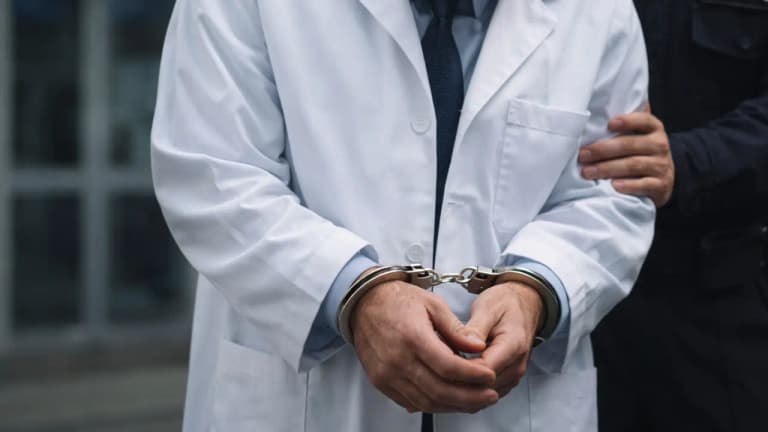 Руководитель Ферганского областного медицинского объединения приговорен к 3 годам лишения свободы