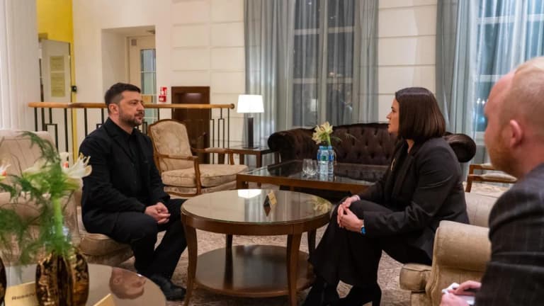Zelensky ve Tikhanovskaya Vilnius'ta ilk resmi görüşmelerini gerçekleştirdi