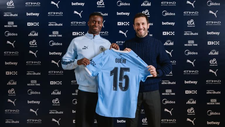 Gexi transferi: Manchester City'de savunma yeniden yapılandırması başladı